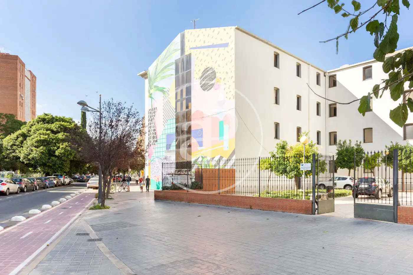 Wohnung zur Miete in Av. de Peris i Valero, Mont-Olivet