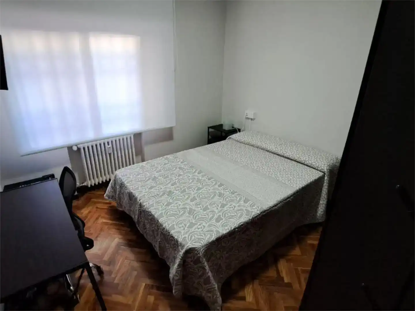 Dormitori de Pis per a compartir en Caño Argales 