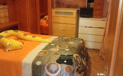 Dormitori de Pis en venda en Montcada i Reixac amb Rentadora