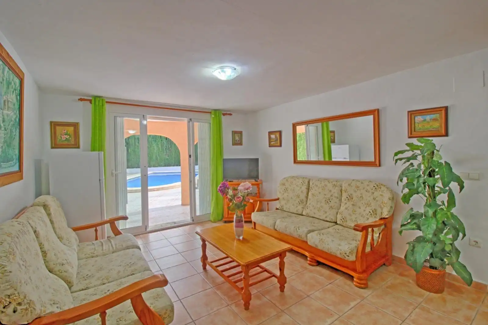 Chalet con piscina en venta en Maryvilla, imagen 12