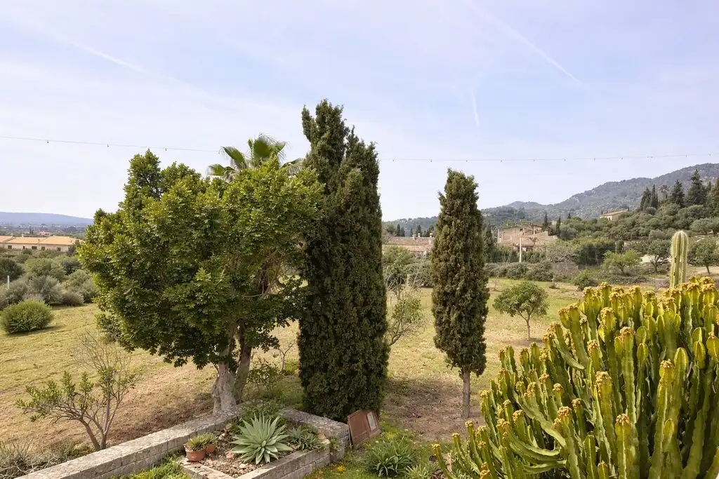 Jardí de Finca rústica en venda en Lloseta amb Jardí privat i Terrassa