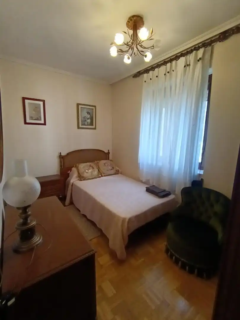 Piso de alquiler en Rondilla