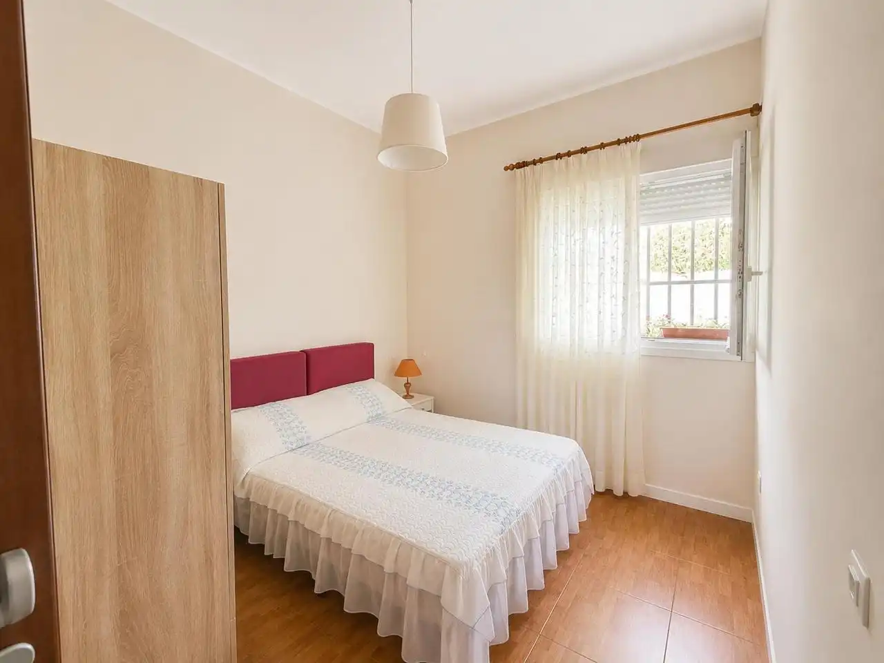 Dormitori de Casa o xalet en venda en Castillo del Romeral - Juan Grande
