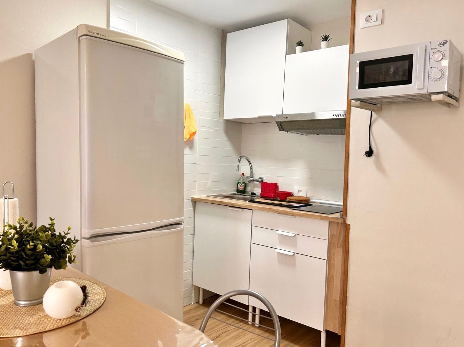 Kitchen of Study for rent in Candelaria  with Furnished and Community pool