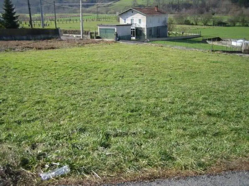 Residential zum Verkauf in Valle de Villaverde