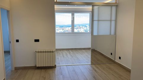 Foto 4 de Piso de alquiler en Del General Perón,, Cuatro Caminos - Azca, Madrid Capital