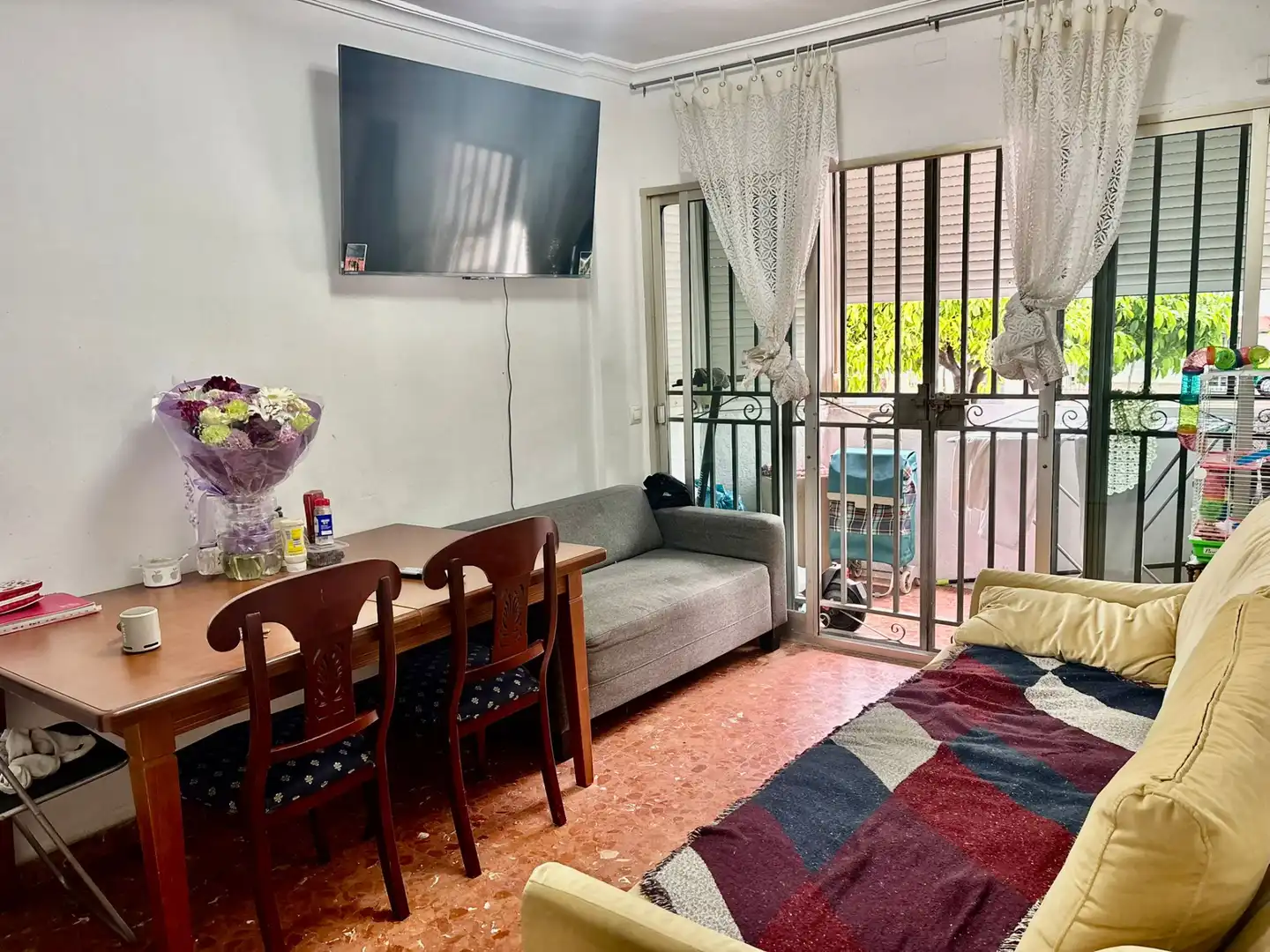 Sala de estar de Piso en venta en Sevilla con Amueblado