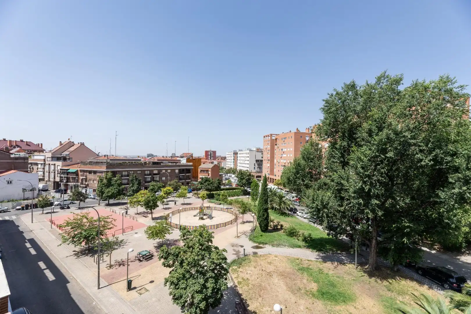 Vista exterior de Àtic en venda en Madrid amb Aire condicionat, Calefacció i Terrassa
