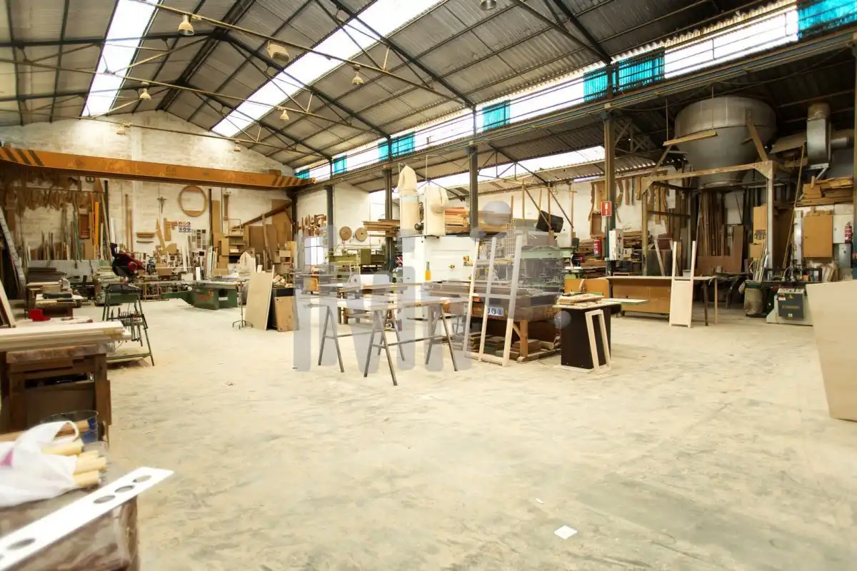 Industrial building for sale in Renfe - Bulevar 1ª y 2ª Fase, imagen 3