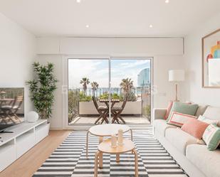 Living room of Apartment to rent in  Barcelona Capital  with Air Conditioner, Heating and Parquet flooring