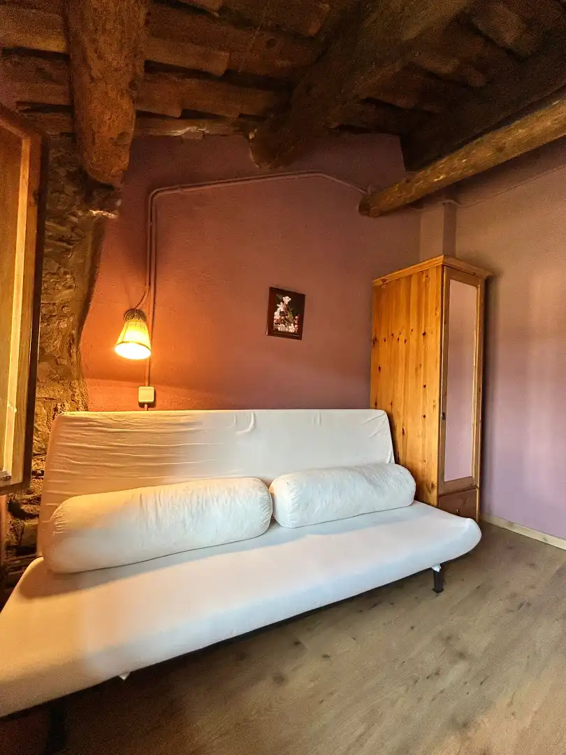 Habitación de Finca rústica en venta en Alpens con Calefacción, Parquet y Amueblado