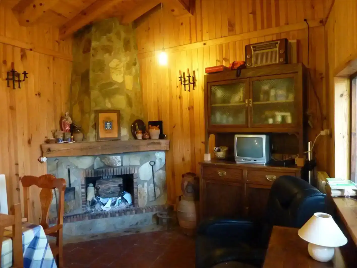 Sala d'estar de Casa o xalet en venda en Dueñas amb Jardí privat, Parquet i Traster