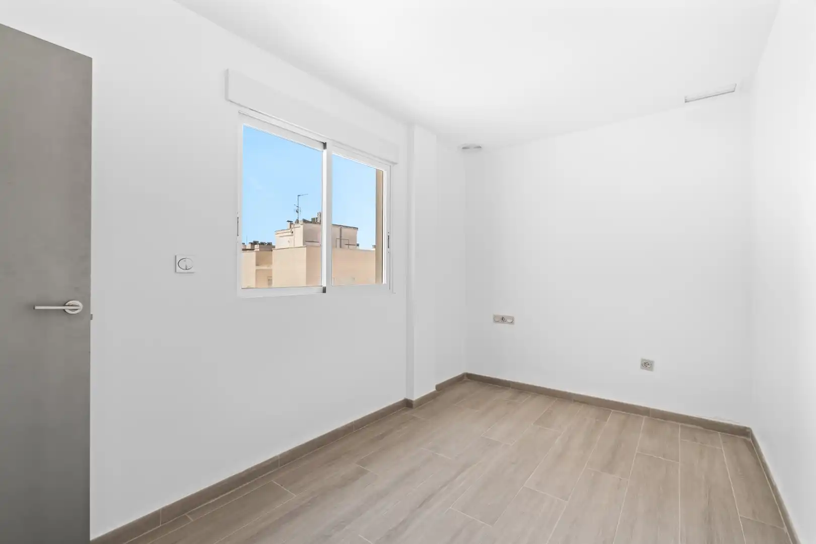 Bedroom of Apartments for sale in Las Bayas