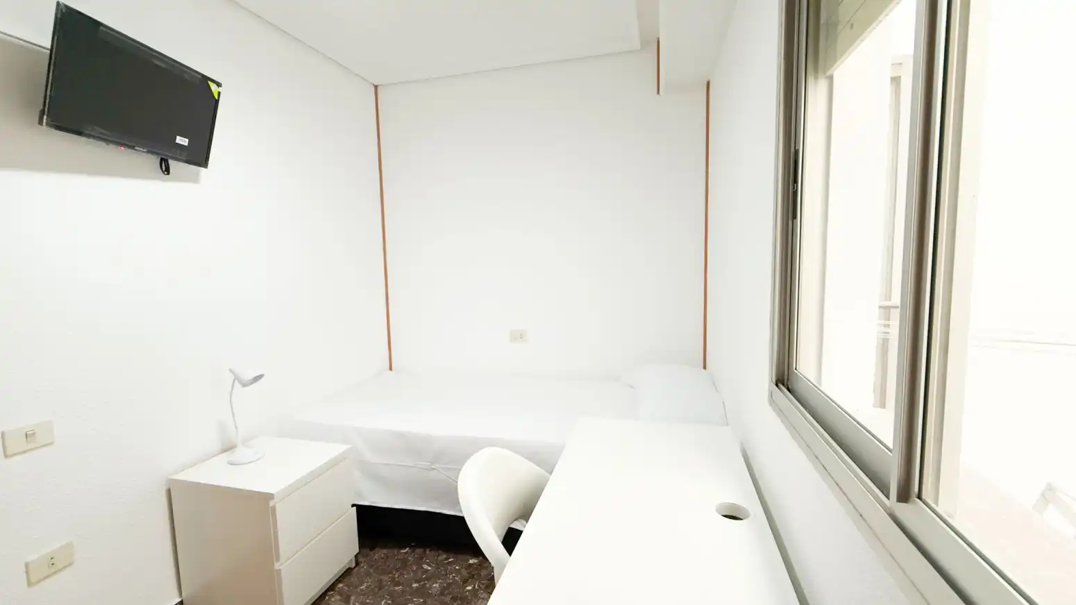 Habitación de Piso para compartir en Valencia con Aire acondicionado, Calefacción y Amueblado