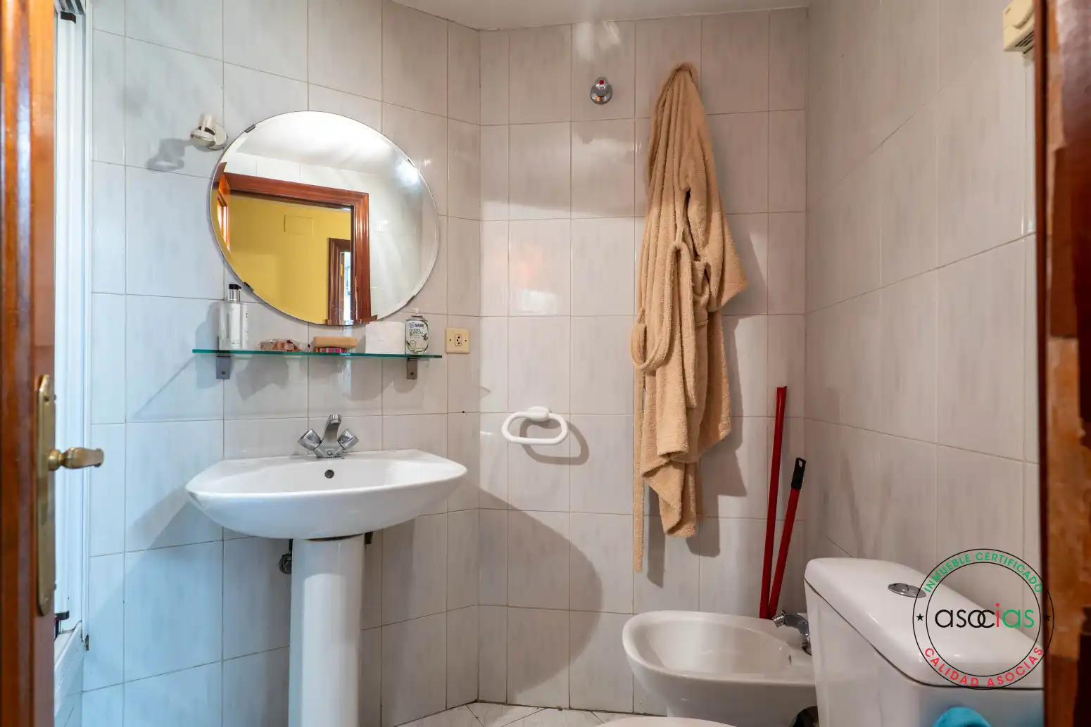 Baño de Piso en venta en Gijón  con Calefacción, Parquet y Trastero