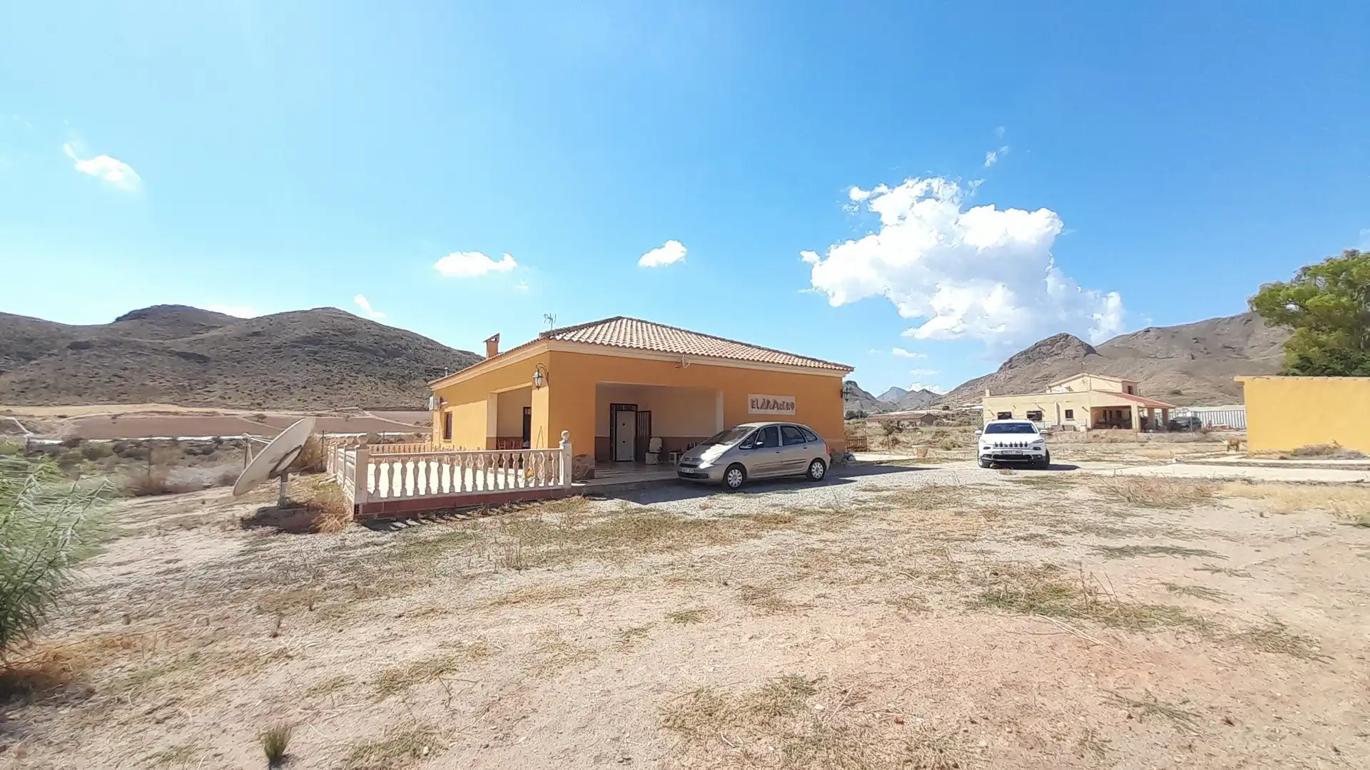 Detached house for sale in N/A