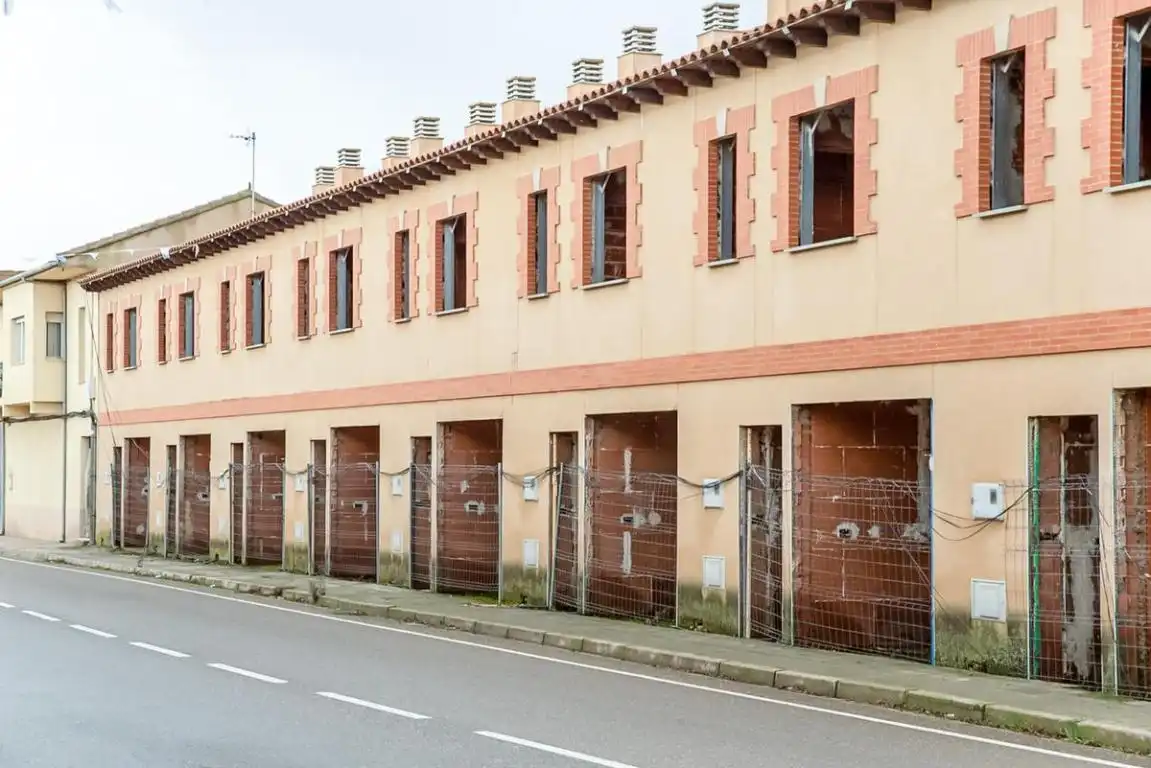 Exterior view of Buildings for sale in Villafáfila