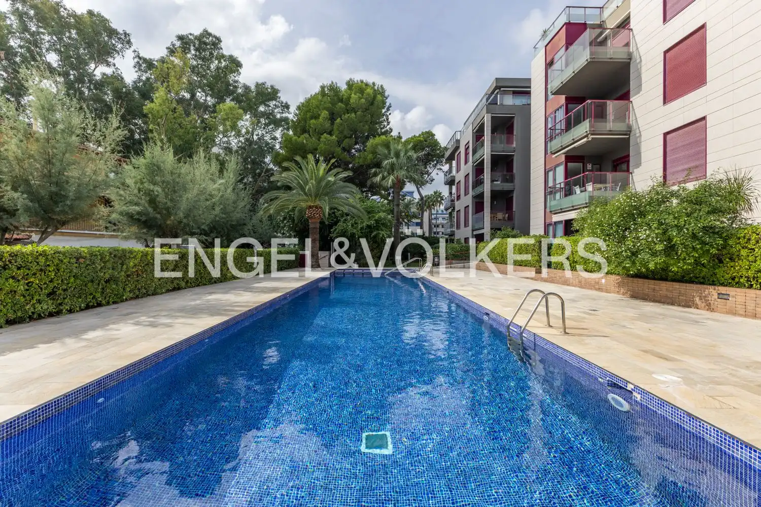 Piscina de Piso de alquiler en El Puerto