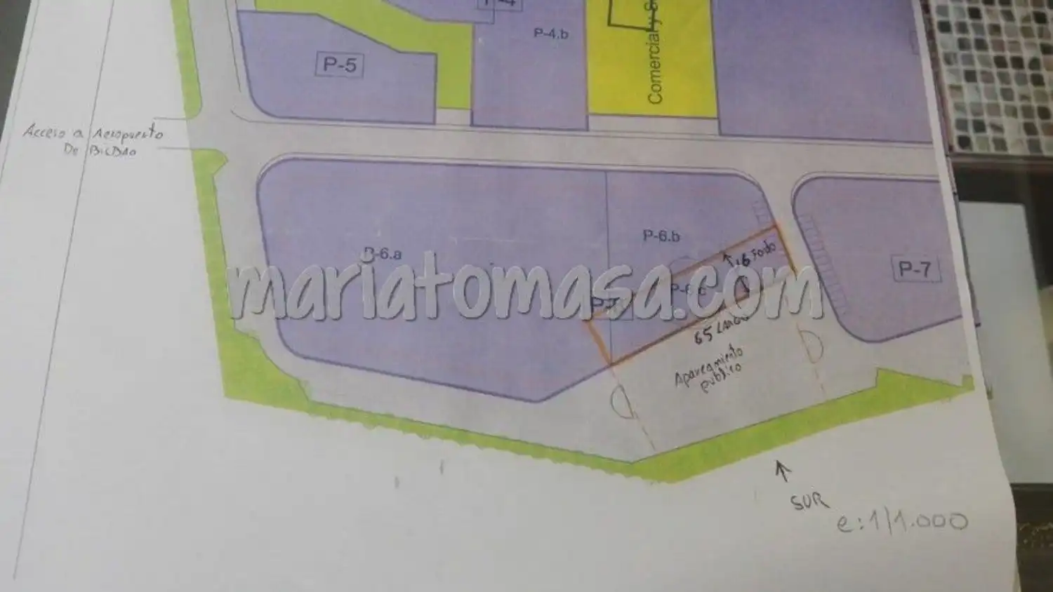 Residencial en venda en Derio