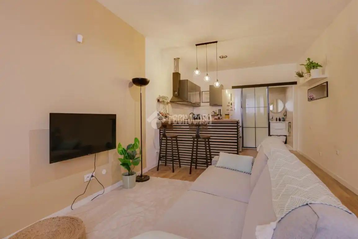 Wohnzimmer von Wohnung zum Verkauf in Barcelona mit Heizung
