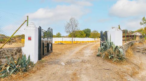 Finca Ecuestre con casa, cuadras y plaza de toros en Zarzalejo