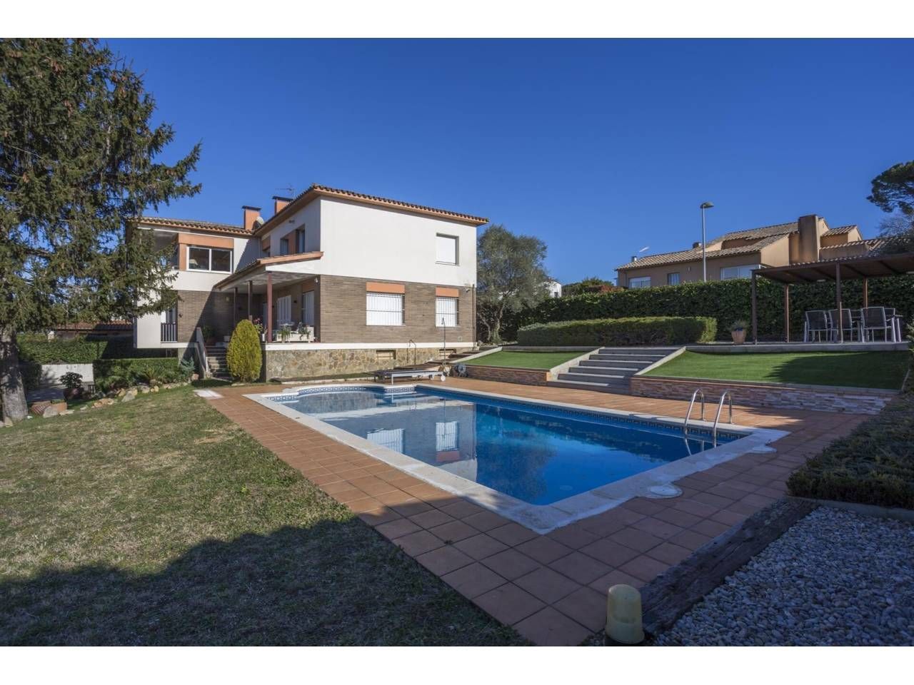 Garden of House or chalet for sale in Girona Capital  with Air Conditioner, Parquet flooring and Community pool