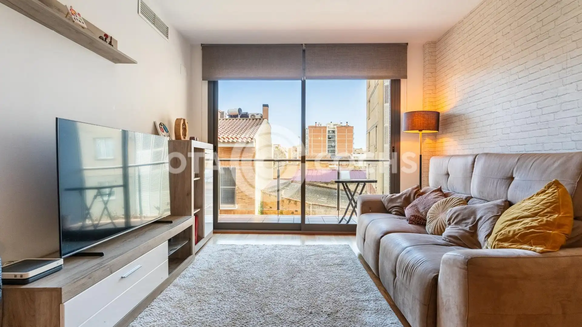 Sala de estar de Piso en venta en Reus con Aire acondicionado, Parquet y Balcón