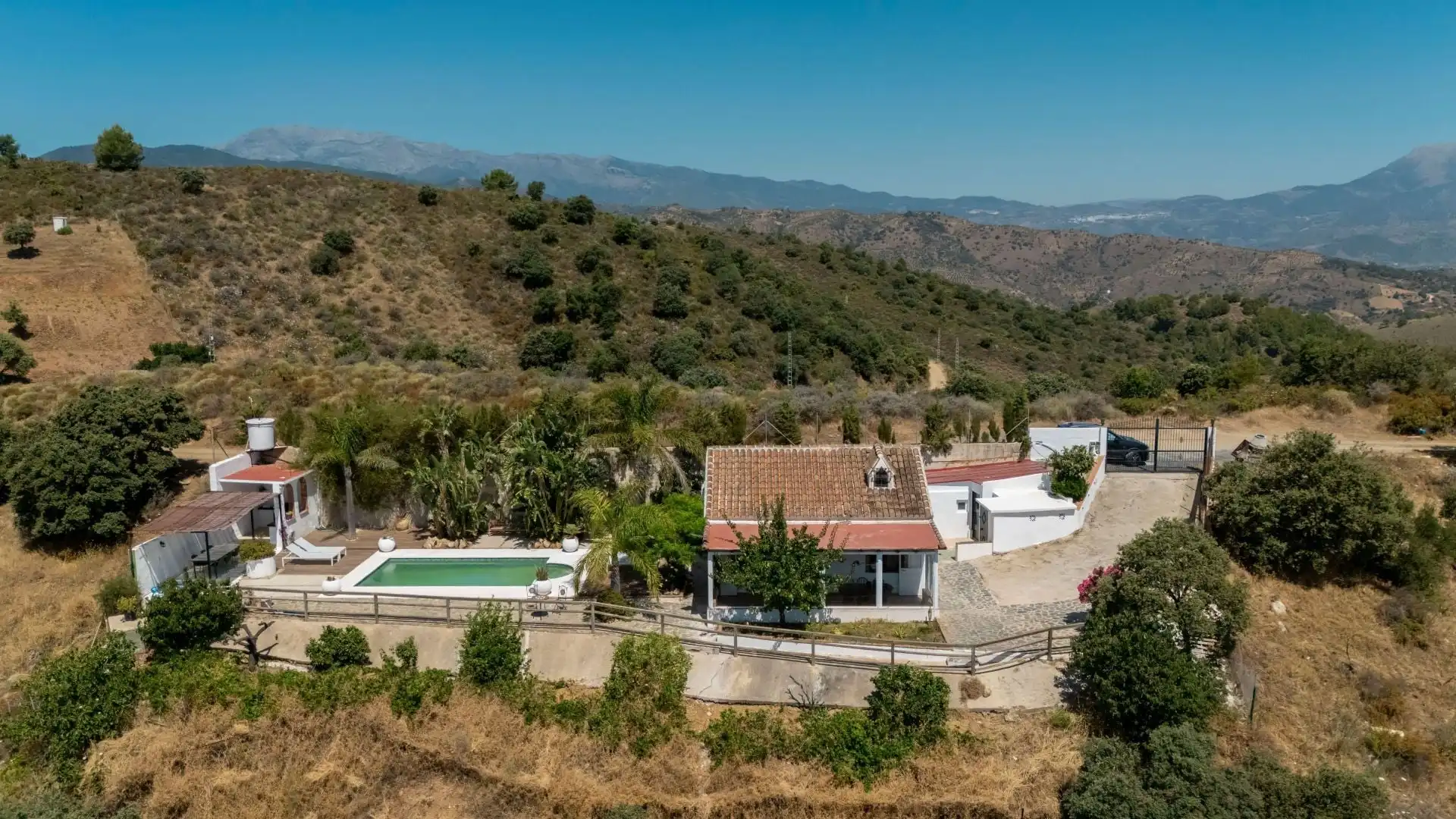 Vista exterior de Finca rústica en venta en Monda con Aire acondicionado y Piscina