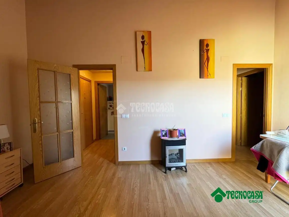 Dormitori de Pis en venda en Gerindote amb Aire condicionat, Terrassa i Balcó