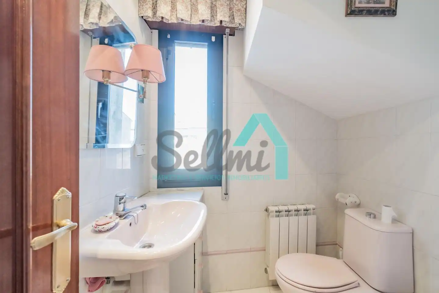 Dúplex de alquiler en Calle la Lila, Salesas - Foncalada - Campoamor