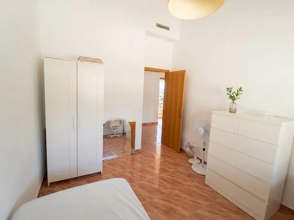 Dormitori de Casa adosada en venda en Murcia amb Jardí privat, Terrassa i Traster