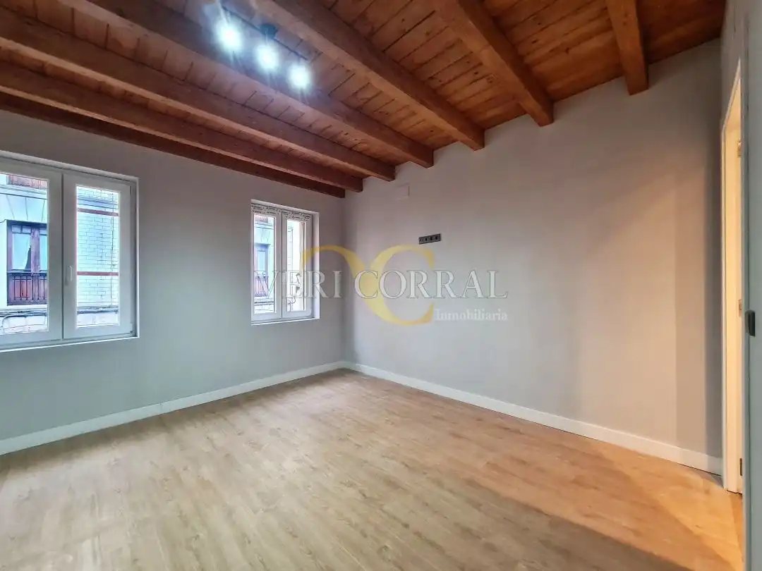 Flat for sale in Gijón   with Heating and Alarm