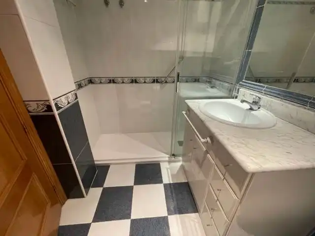 Baño de Ático en venta en Rivas-Vaciamadrid con Aire acondicionado, Calefacción y Terraza