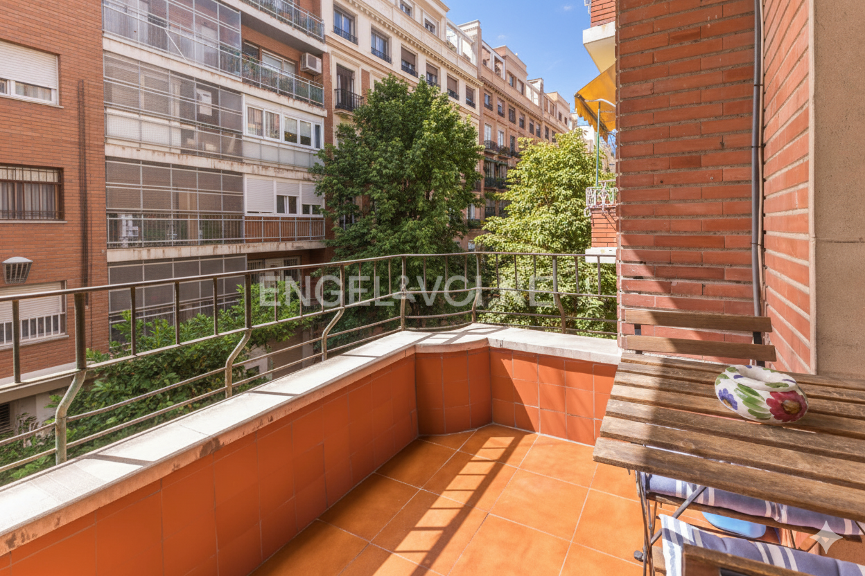 Terrace of Apartment for sale in  Madrid Capital  with Air Conditioner, Heating and Terrace