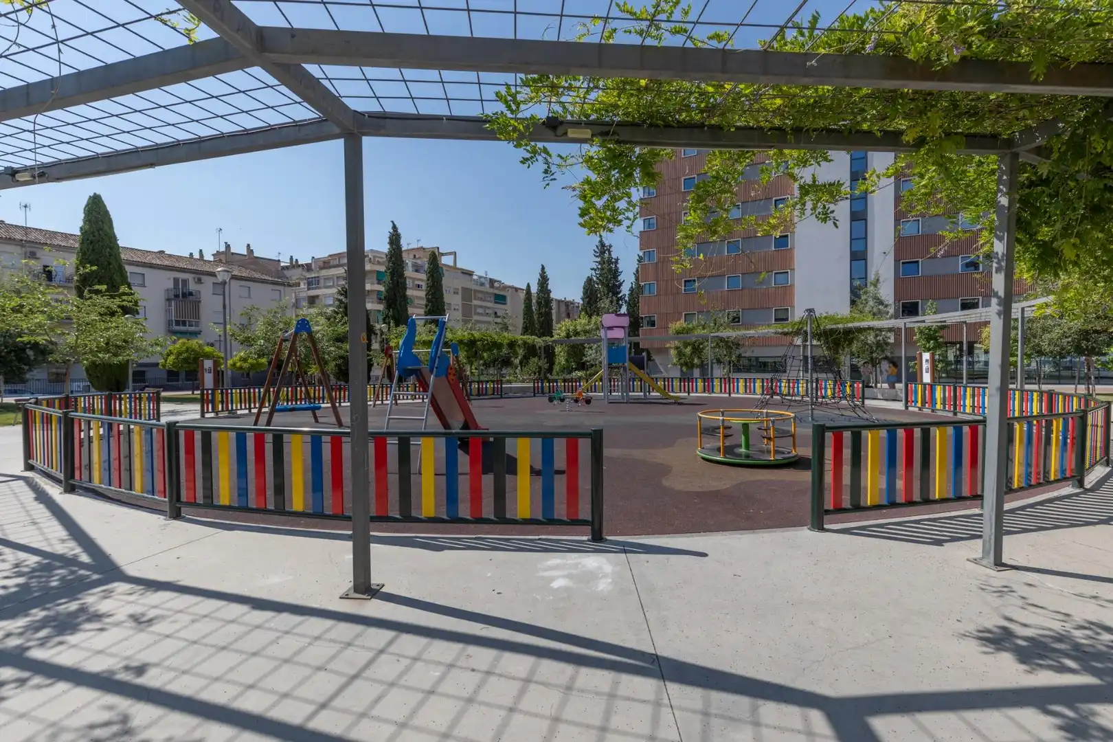 Exterior view of Flat for sale in Granada  with Air Conditioner, Terrace and Balcony