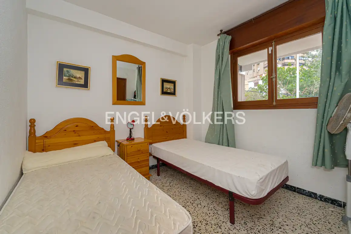 Dormitori de Apartament en venda en Finestrat amb Terrassa