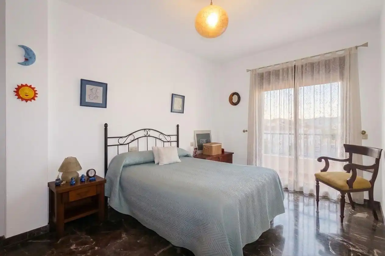 Dormitori de Casa o xalet en venda en Motril