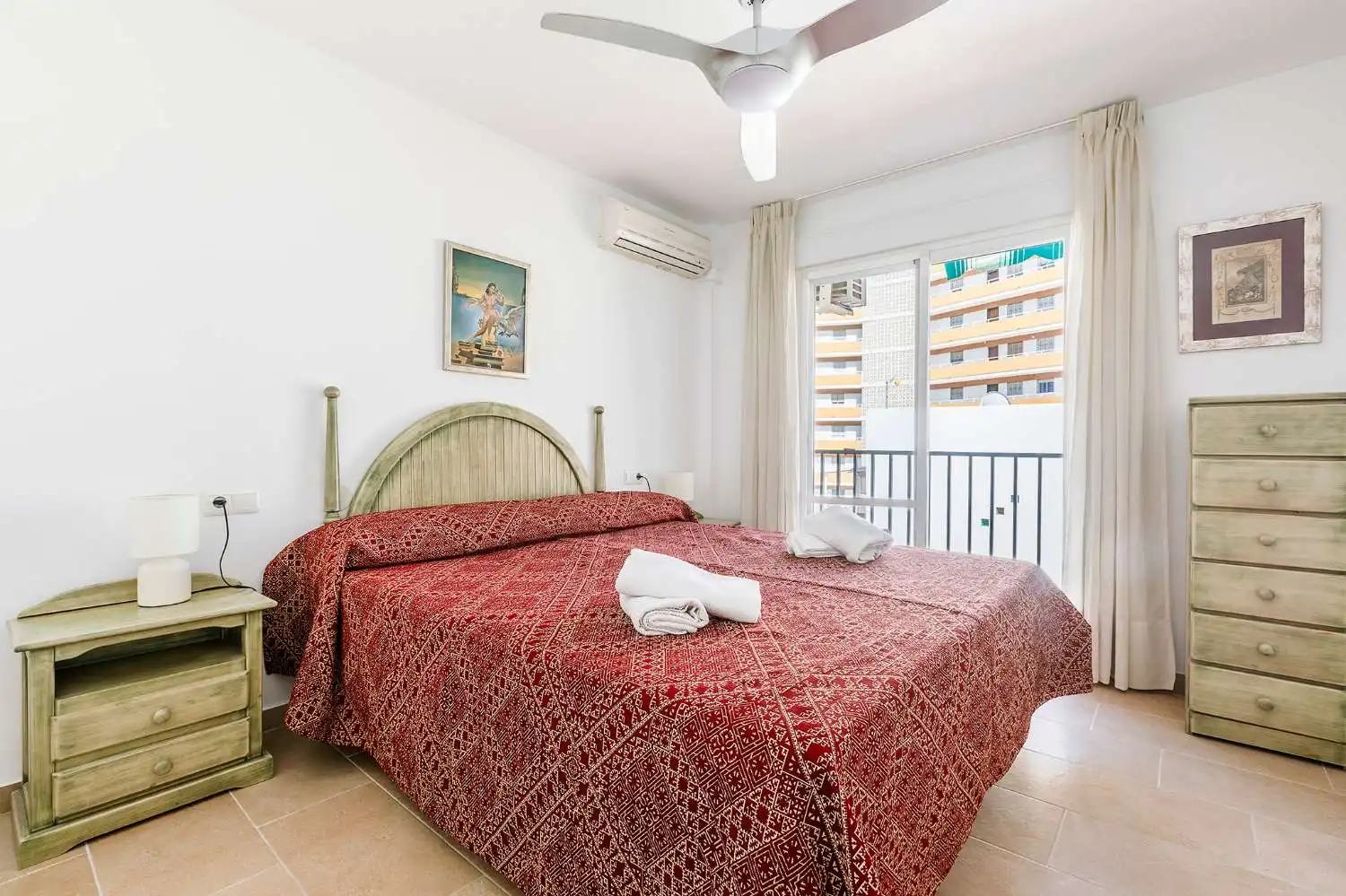 Bedroom of Duplexes for rent in Vélez-Málaga  with Air Conditioner, Heating and Furnished