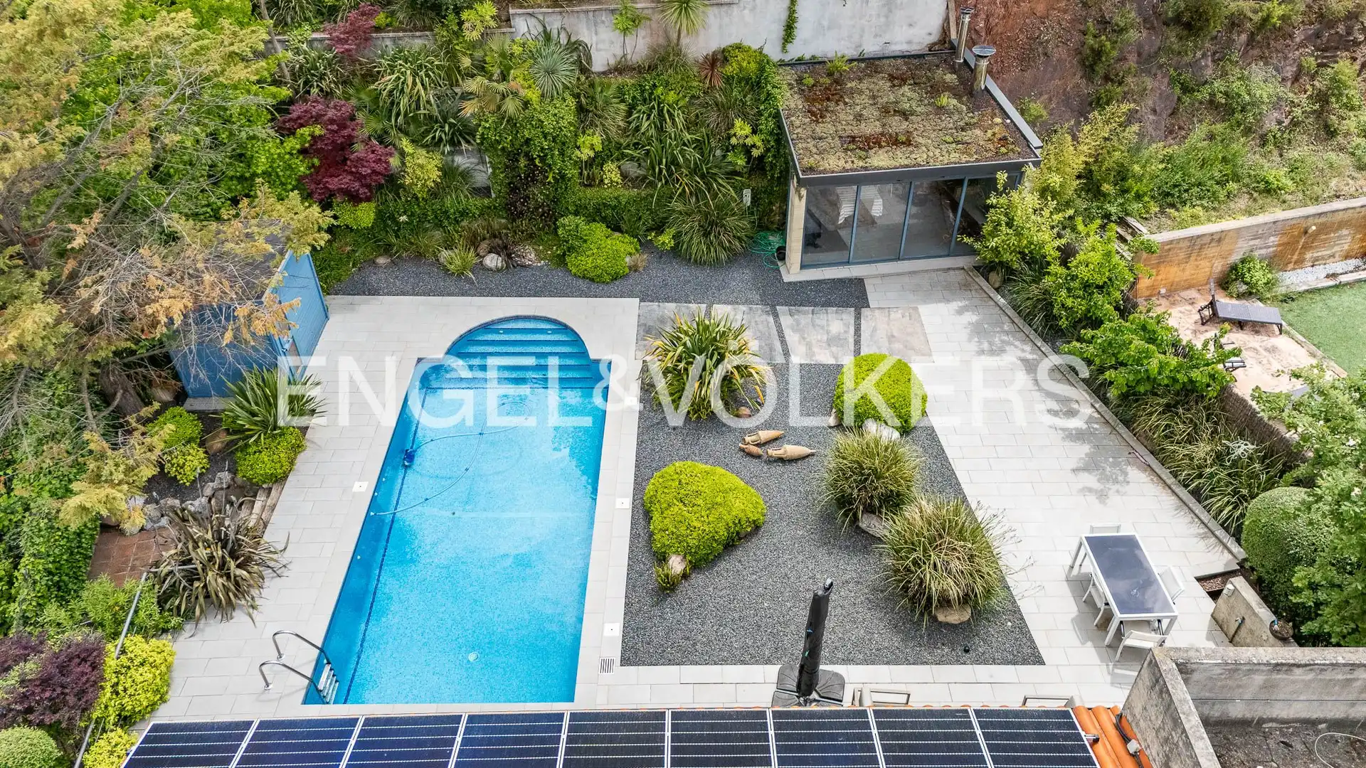 Piscina de Casa o chalet en venta en Matadepera con Aire acondicionado, Calefacción y Jardín privado