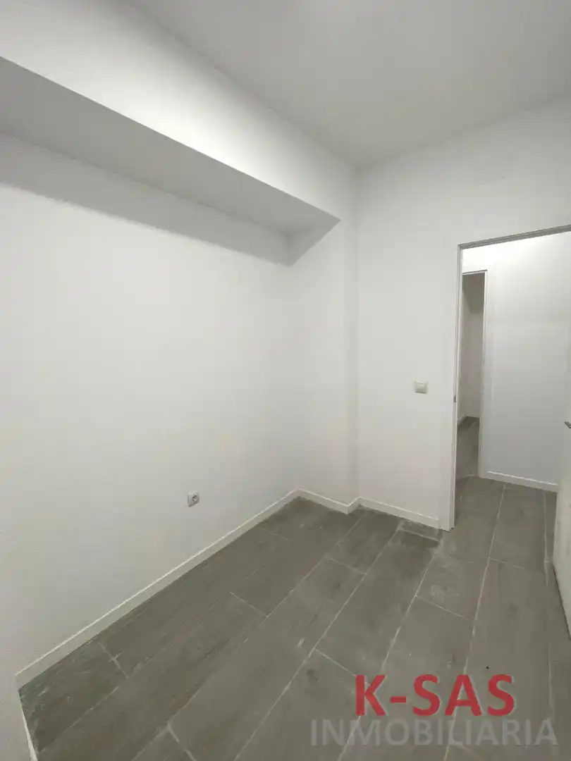 Geschaftsraum zur Miete in Esplugues de Llobregat