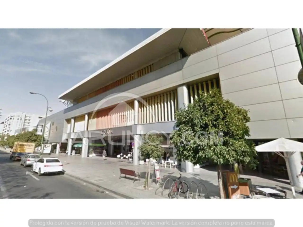 Vista exterior de Oficina de alquiler en Sevilla con Aire acondicionado