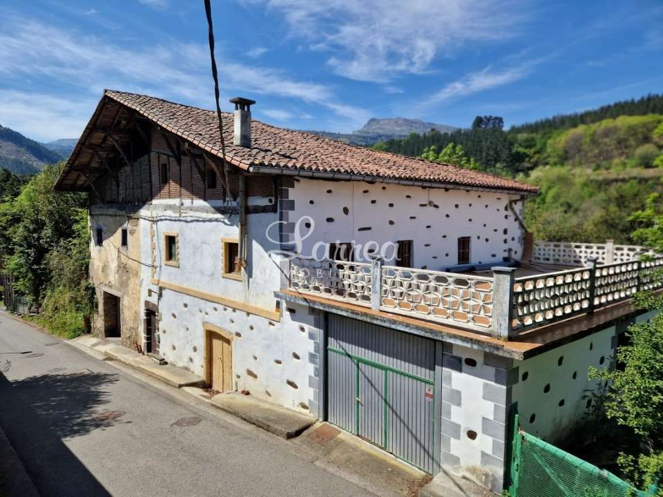 Casa o xalet en venda a Zeanuri