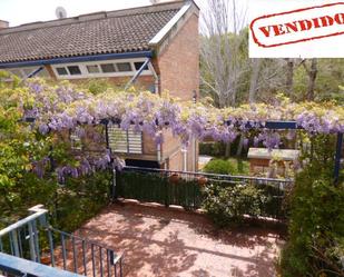 Jardí de Casa adosada en venda en Sant Just Desvern amb Aire condicionat, Calefacció i Jardí privat