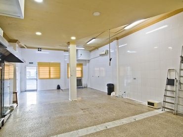 Local comercial en venda a Calle Molienda