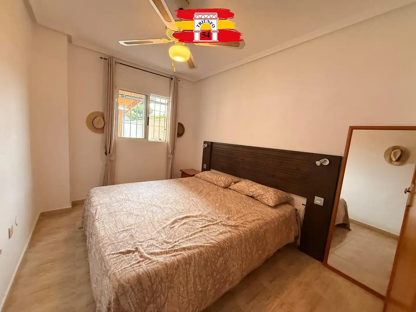 Habitación de Planta baja en venta en Pilar de la Horadada con Aire acondicionado, Jardín privado y Trastero