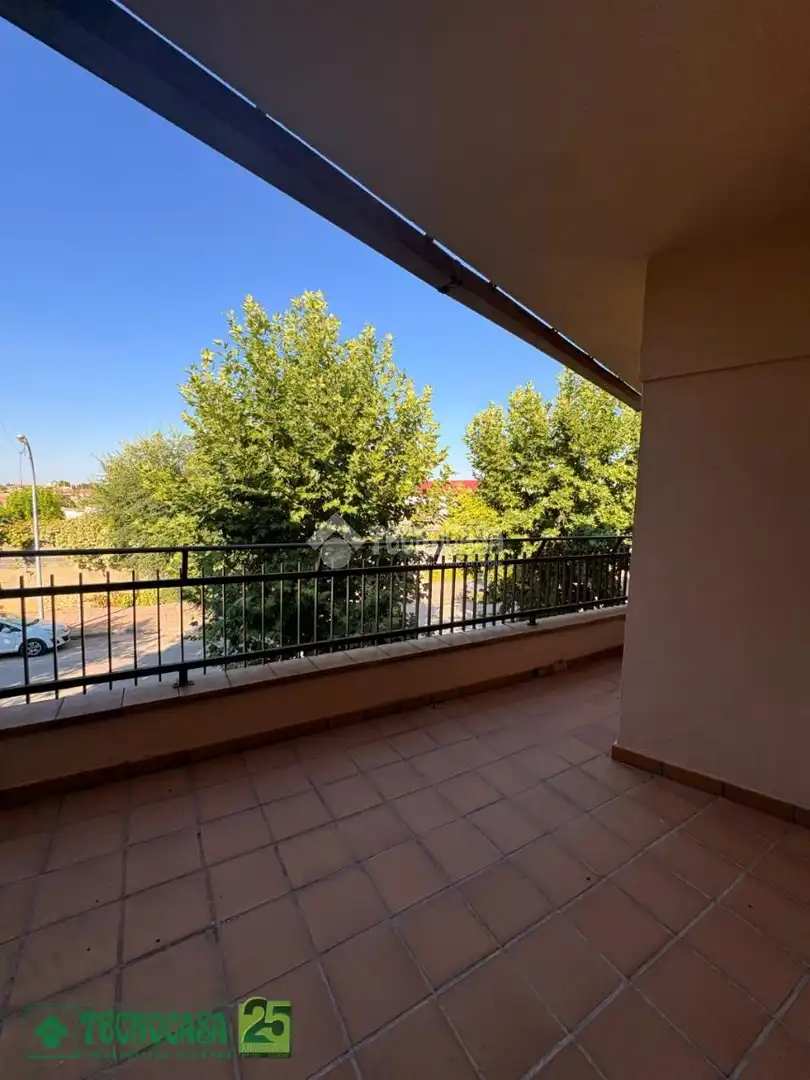 Casa adosada en venda a C. Real, Corral de Almaguer