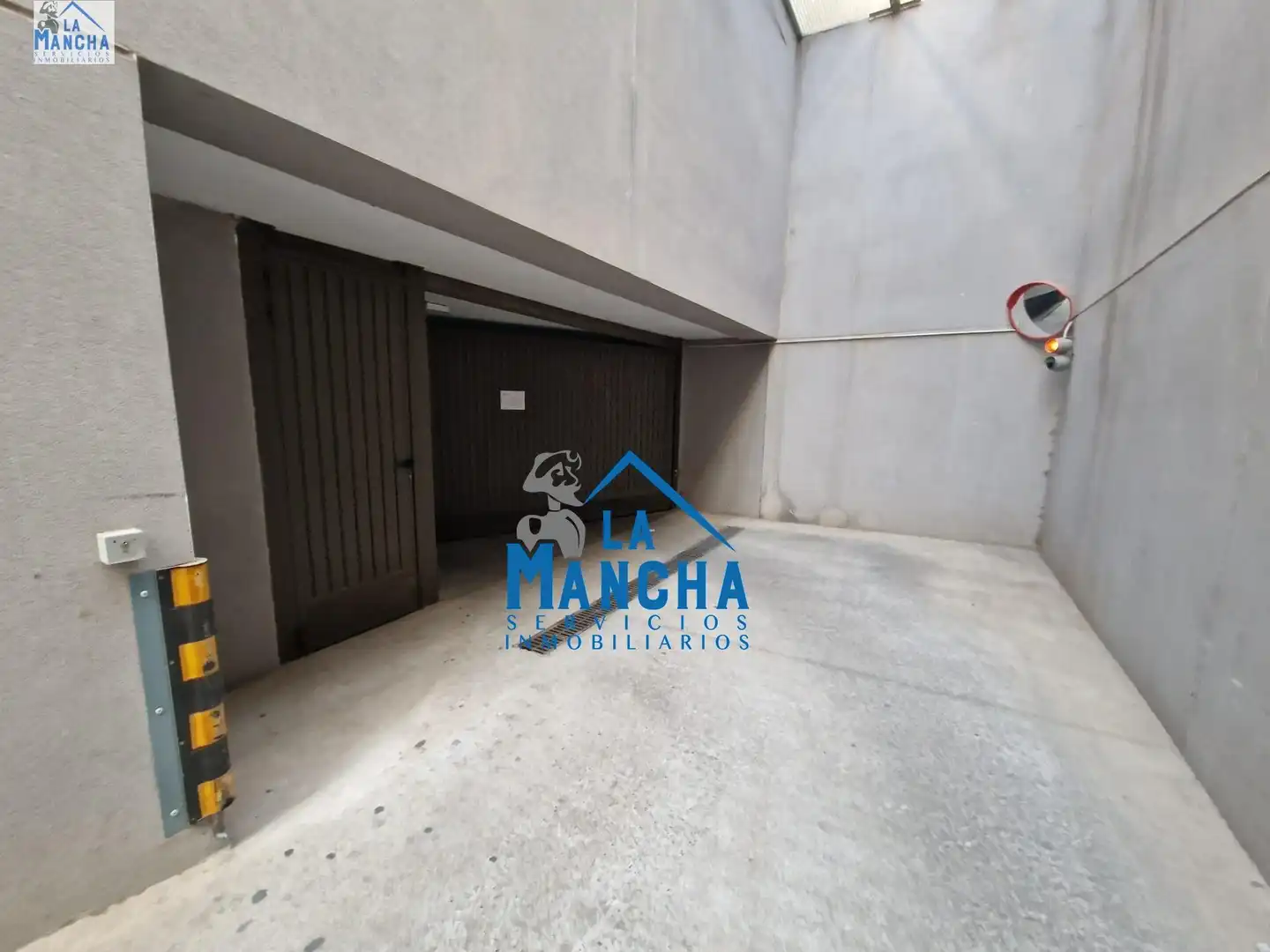 Parkplatz von Garage zum Verkauf in Albacete