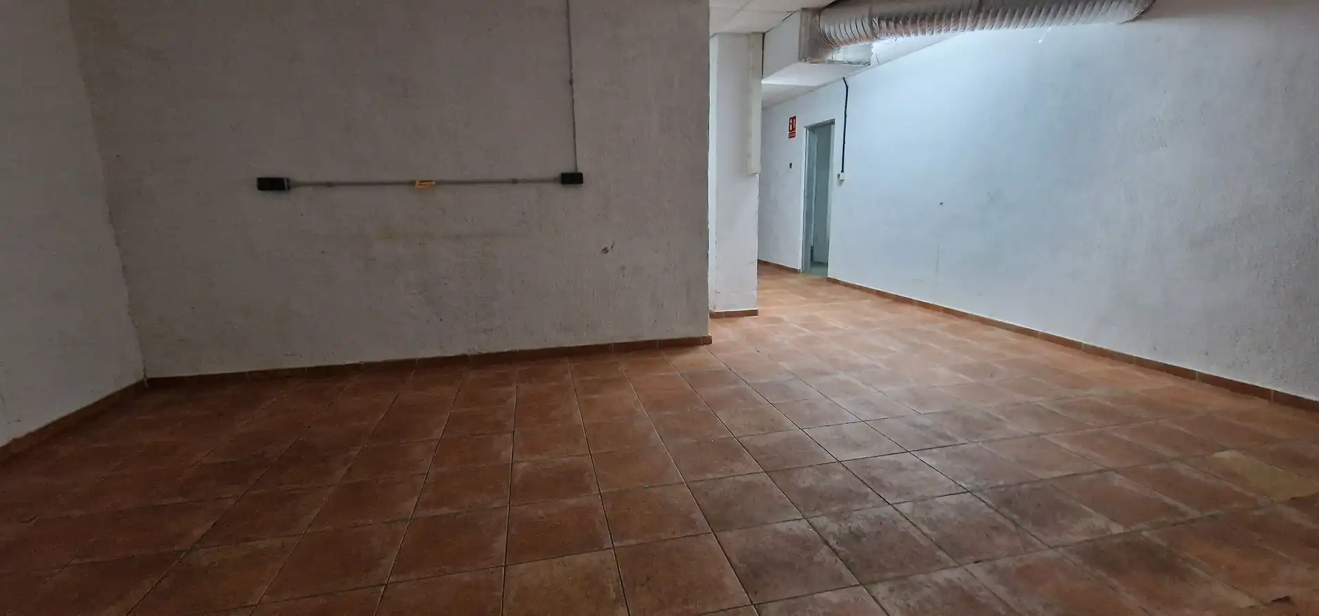 Commercial properties for sale in Lorca  with Air Conditioner