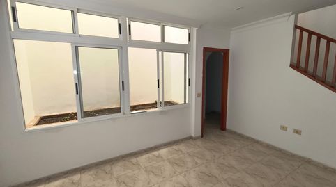 Foto 3 von Einfamilien-Reihenhaus zum Verkauf in Calle San Luis, 35, San Antonio - Las Arenas, Puerto de la Cruz