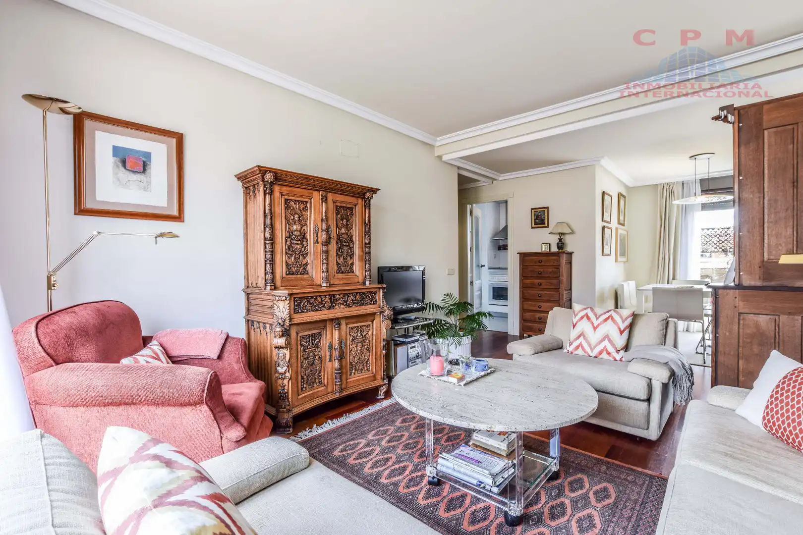 Sala d'estar de Àtic de lloguer en Madrid amb Aire condicionat, Calefacció i Parquet
